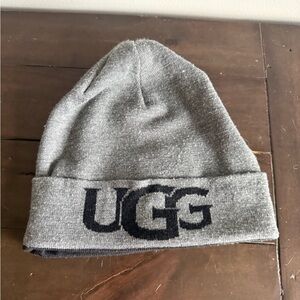 UGG Reversible Gray & Black Logo Beanie Hat